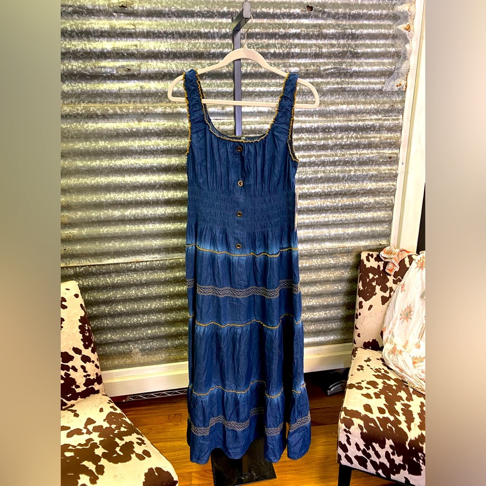 Indigo & Lace NWT denim midi dress